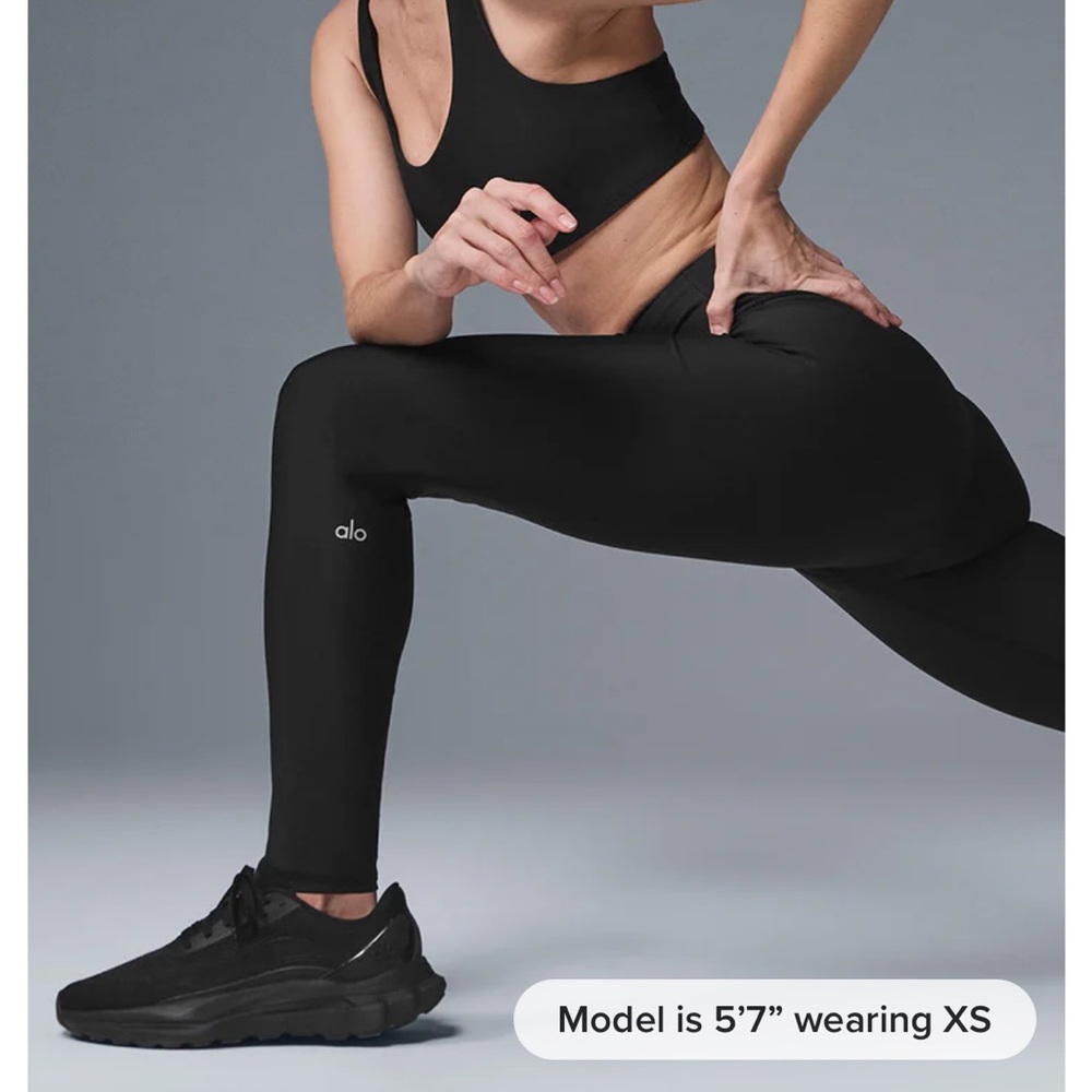 ALO High-Waist Airlift Legging - Picture 6 of 11